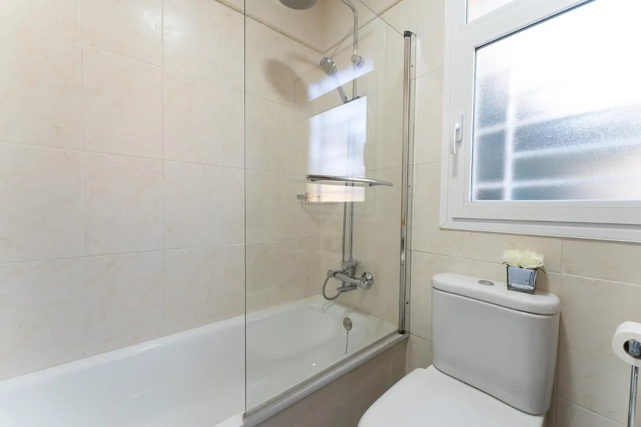 Malagasuite Views House Pool 托雷莫利诺斯 公寓